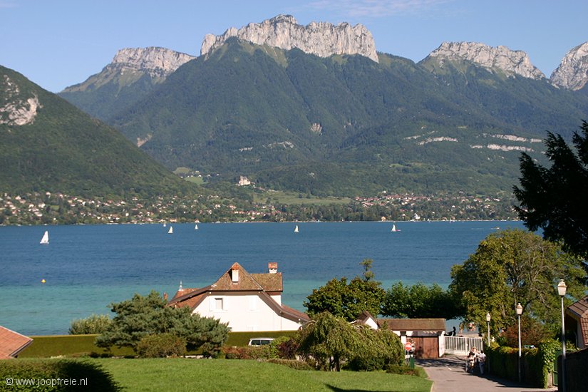Sevrier aan het meer van Annecy